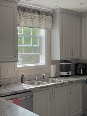 7 Lloyd Lane Holden ME 04429