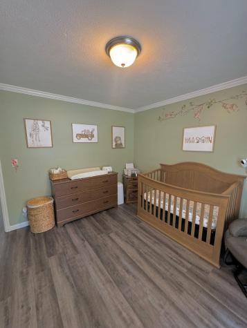 7 Lloyd Lane Holden ME 04429