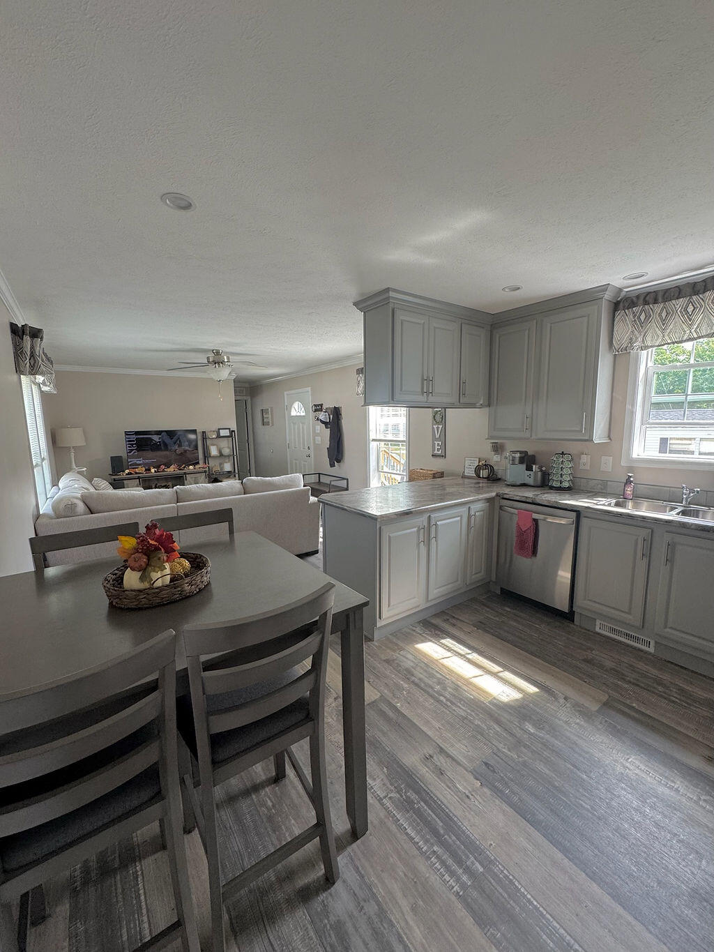 7 Lloyd Lane Holden ME 04429