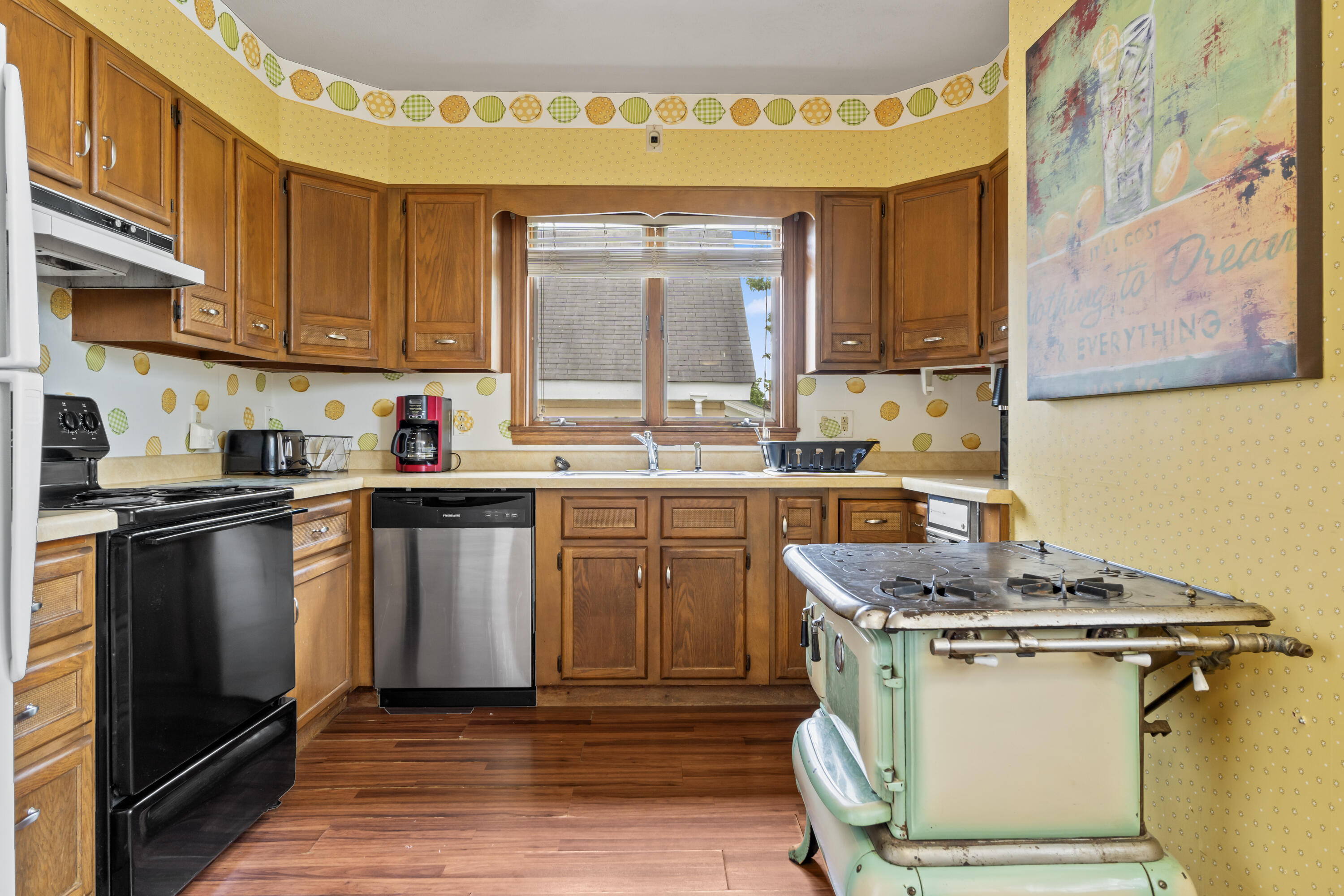 476 Main Street Lewiston ME 04240