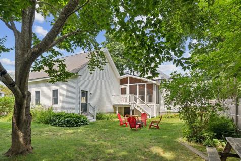 154 W Main Street Yarmouth ME 04096