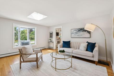 154 W Main Street Yarmouth ME 04096