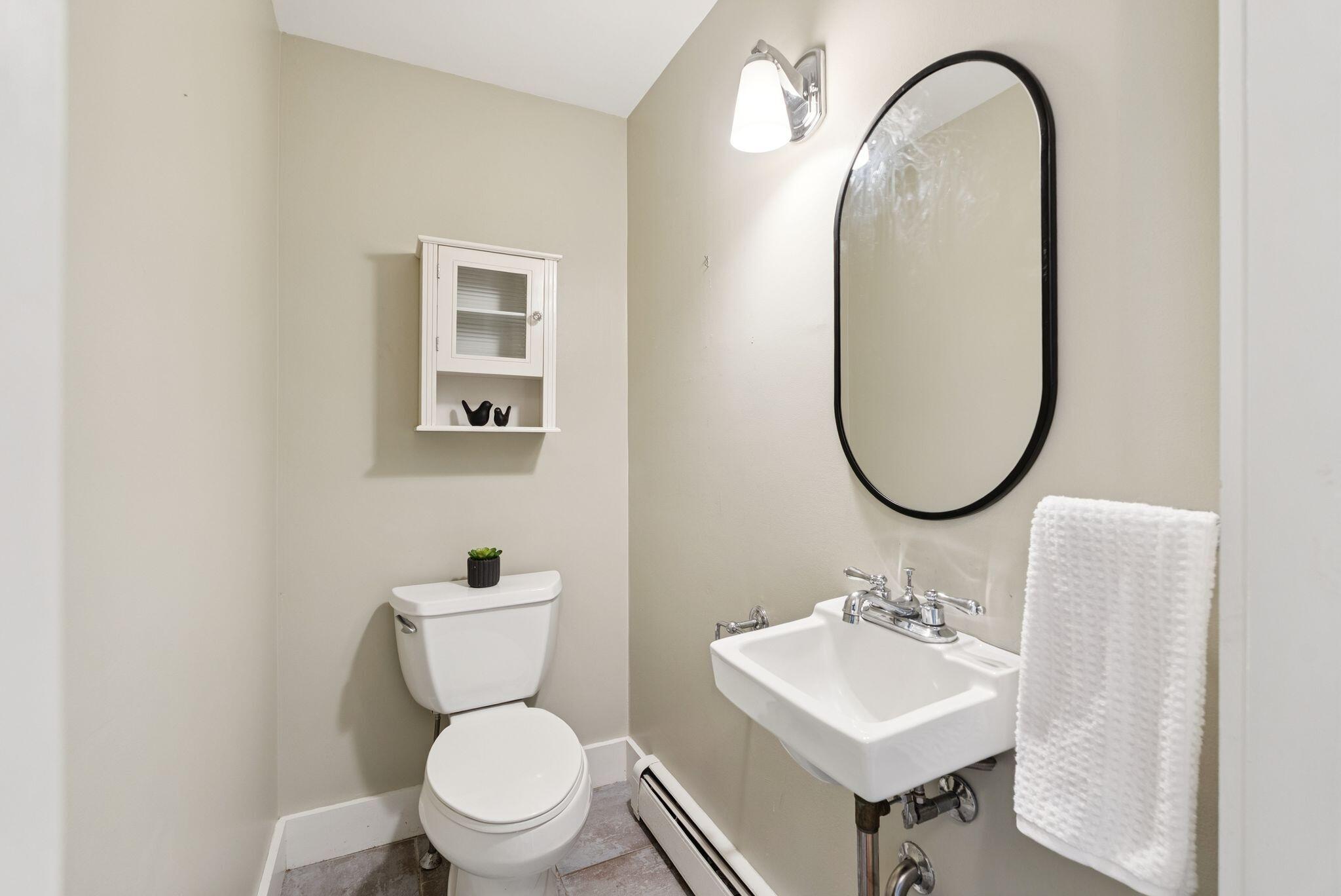 154 W Main Street Yarmouth ME 04096