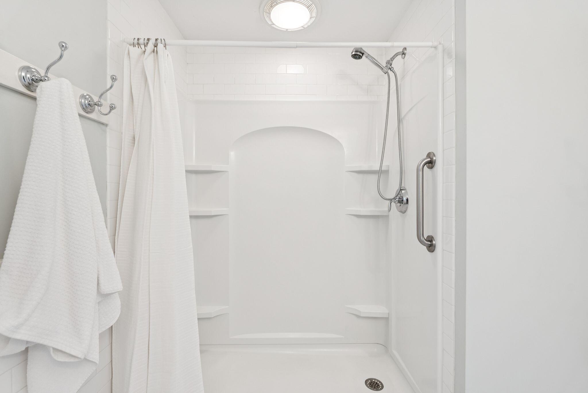 154 W Main Street Yarmouth ME 04096