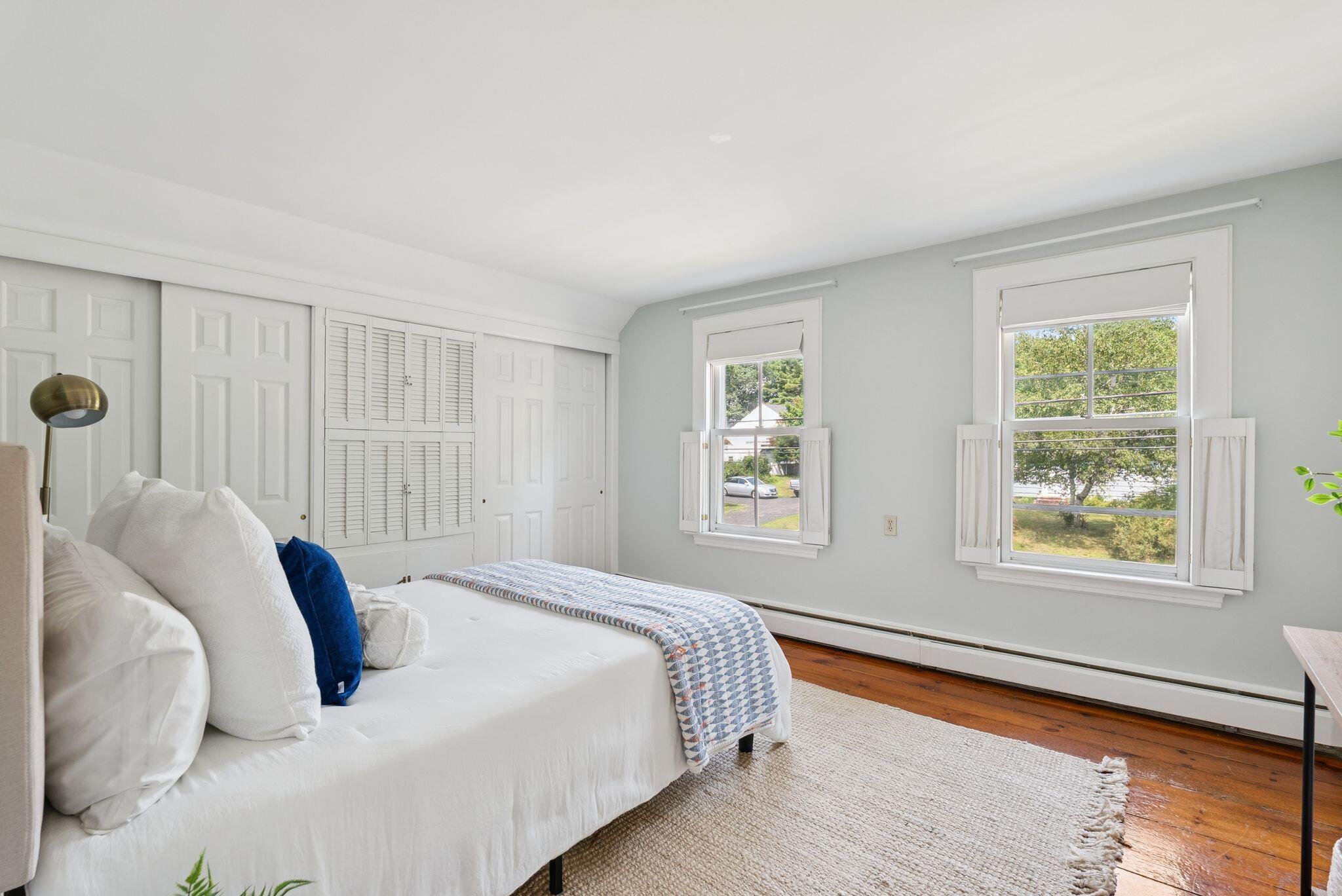 154 W Main Street Yarmouth ME 04096