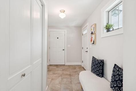 154 W Main Street Yarmouth ME 04096