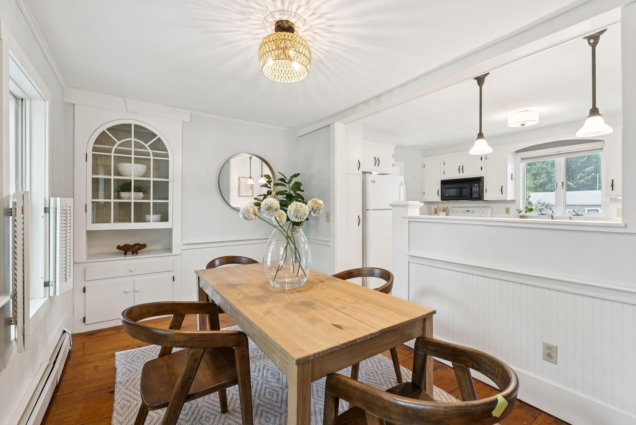 154 W Main Street Yarmouth ME 04096