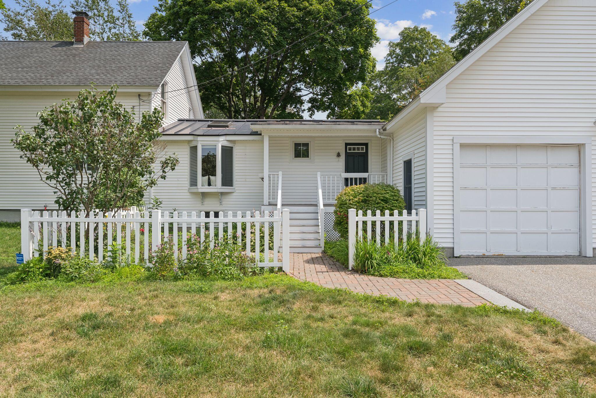 154 W Main Street Yarmouth ME 04096