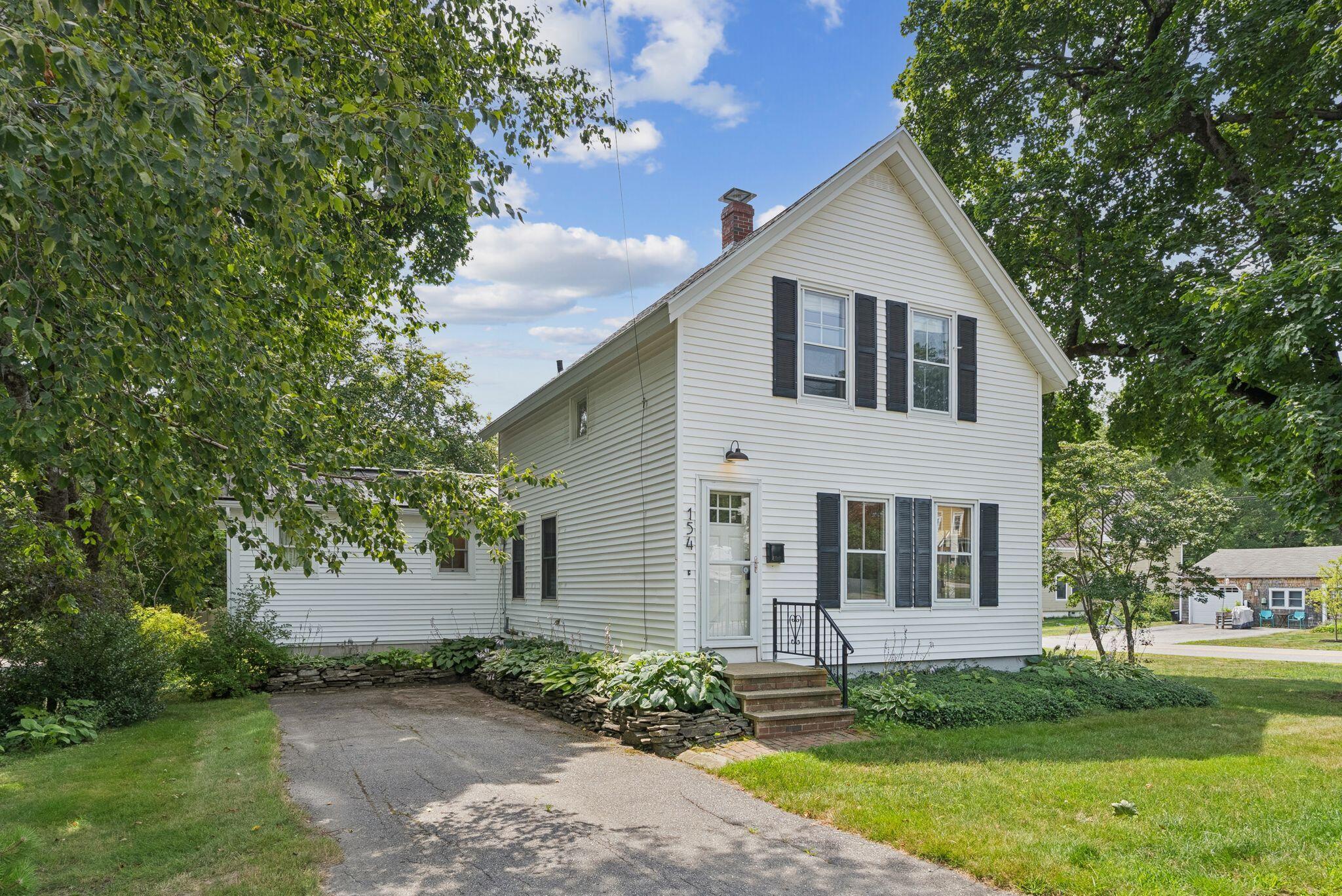 154 W Main Street Yarmouth ME 04096