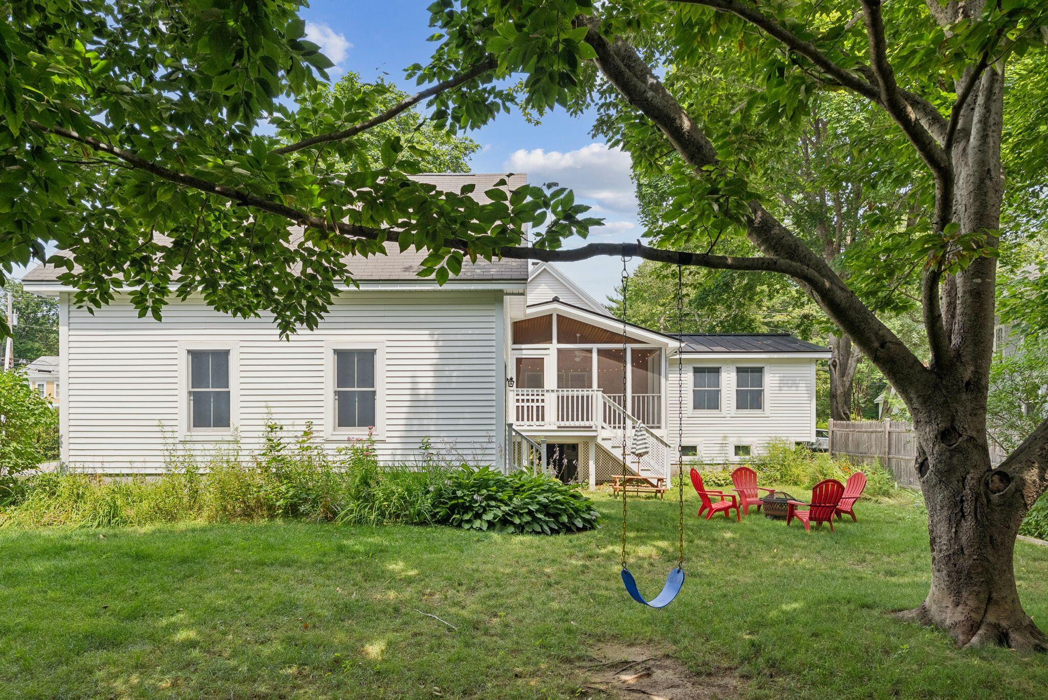 154 W Main Street Yarmouth ME 04096