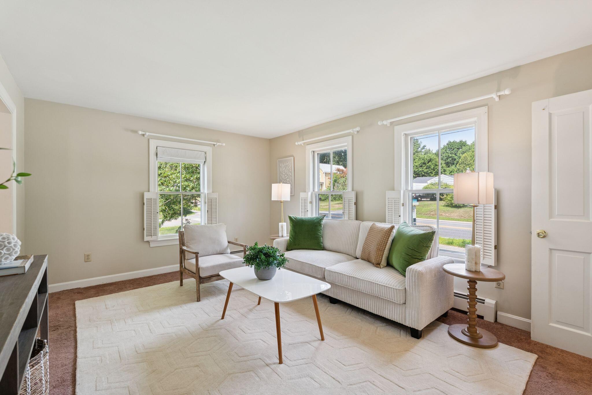 154 W Main Street Yarmouth ME 04096