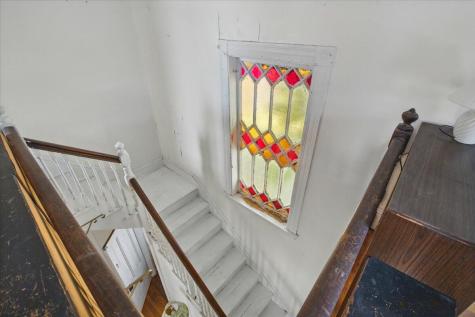 14 Central Street Winthrop ME 04364