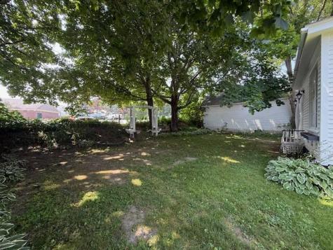 14 Central Street Winthrop ME 04364