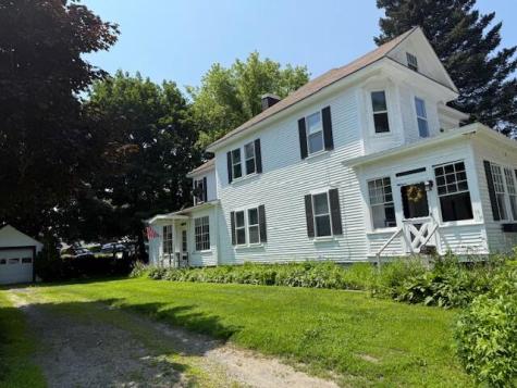 14 Central Street Winthrop ME 04364