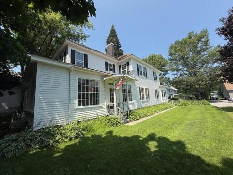 14 Central Street Winthrop ME 04364