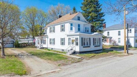 14 Central Street Winthrop ME 04364