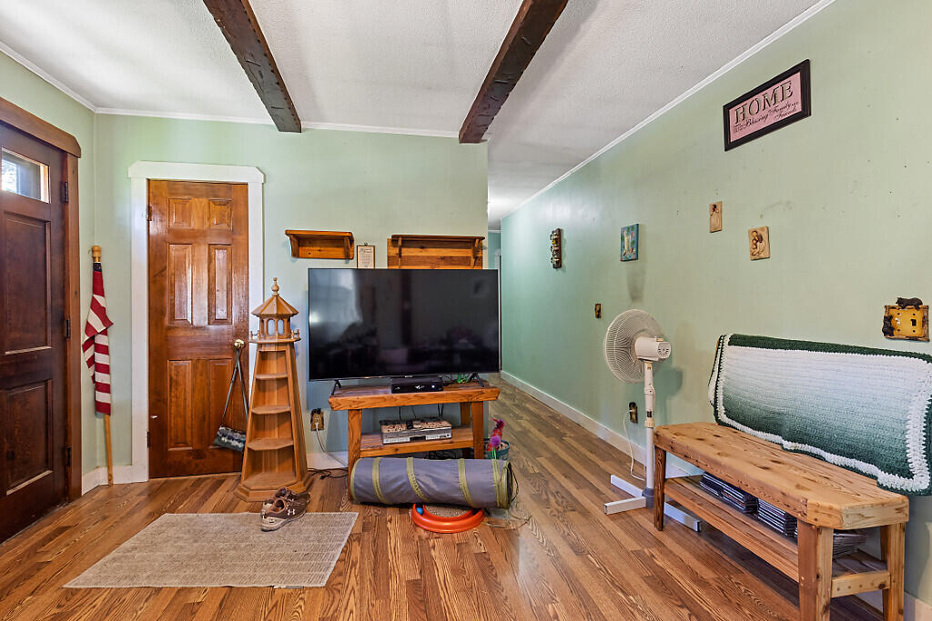 23 Mclaughlin Terrace Randolph ME 04346