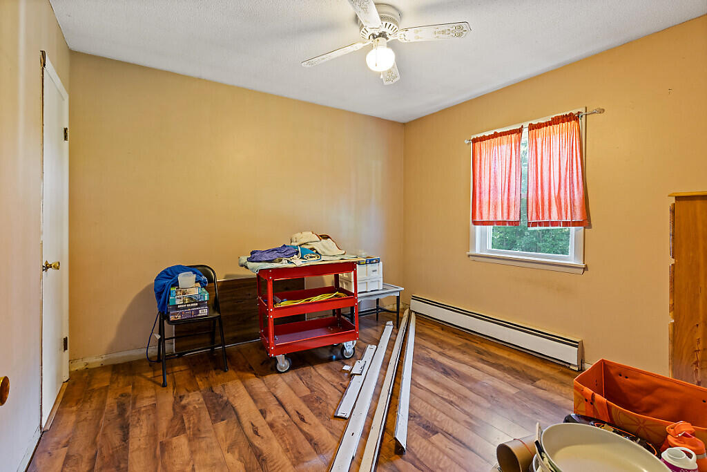 23 Mclaughlin Terrace Randolph ME 04346