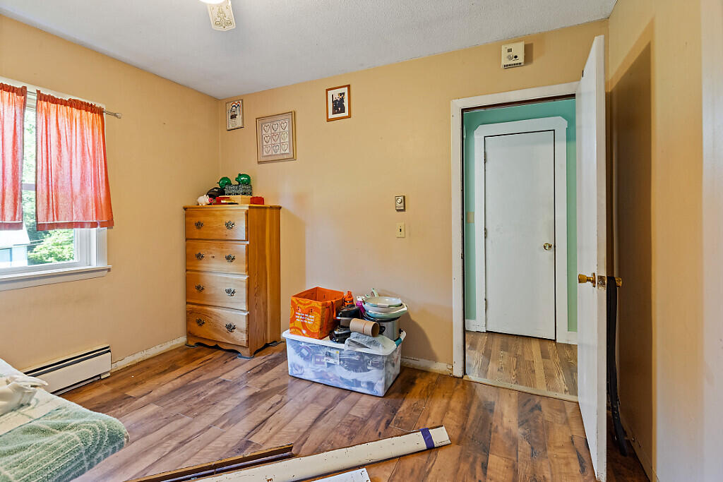 23 Mclaughlin Terrace Randolph ME 04346