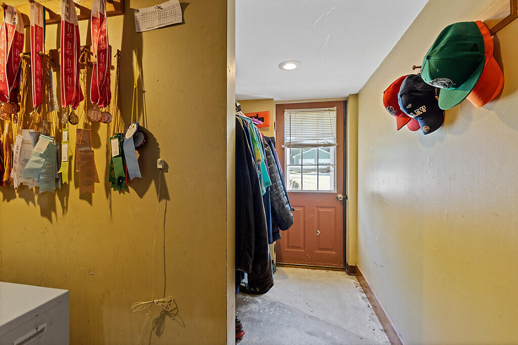 23 Mclaughlin Terrace Randolph ME 04346