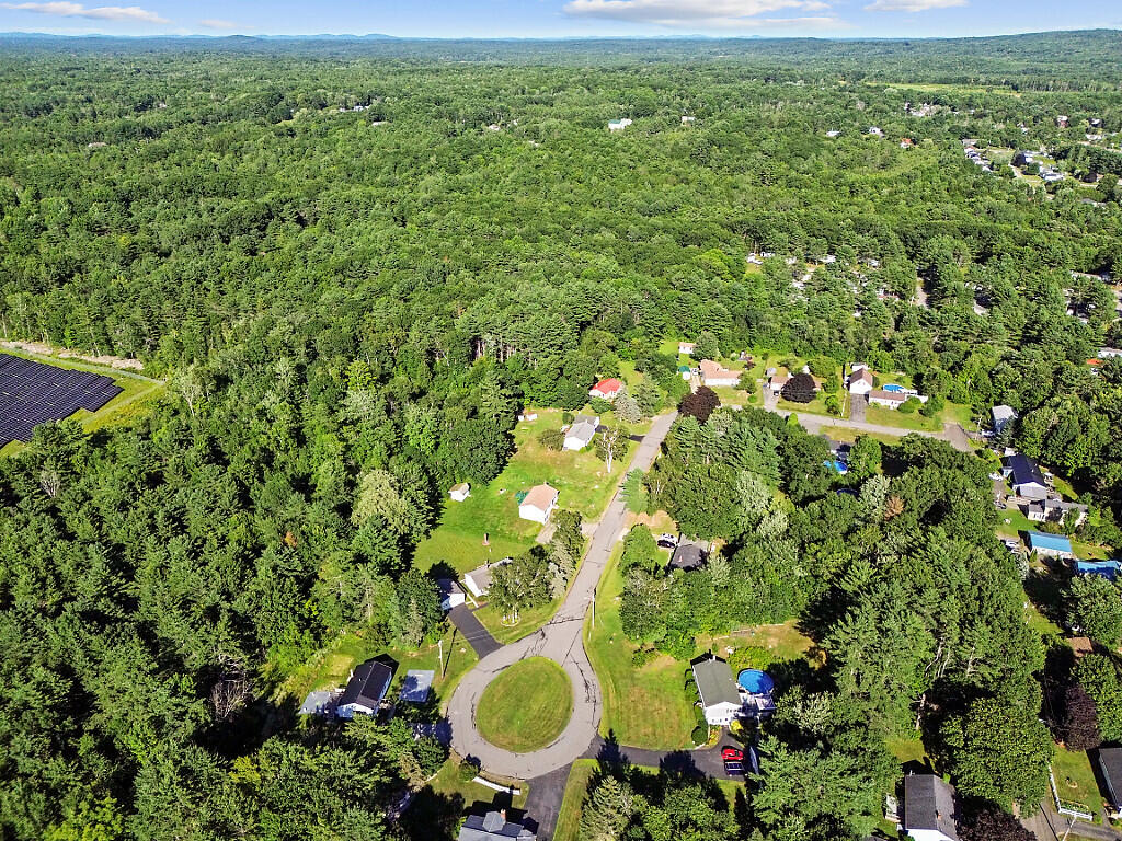 23 Mclaughlin Terrace Randolph ME 04346