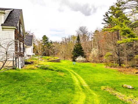 304 Beach Road Lincolnville ME 04849