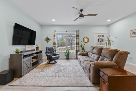 9 Overlook Drive Litchfield ME 04350