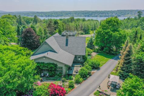 48 Old Searsport Avenue Belfast ME 04915