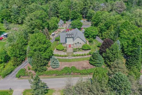 48 Old Searsport Avenue Belfast ME 04915
