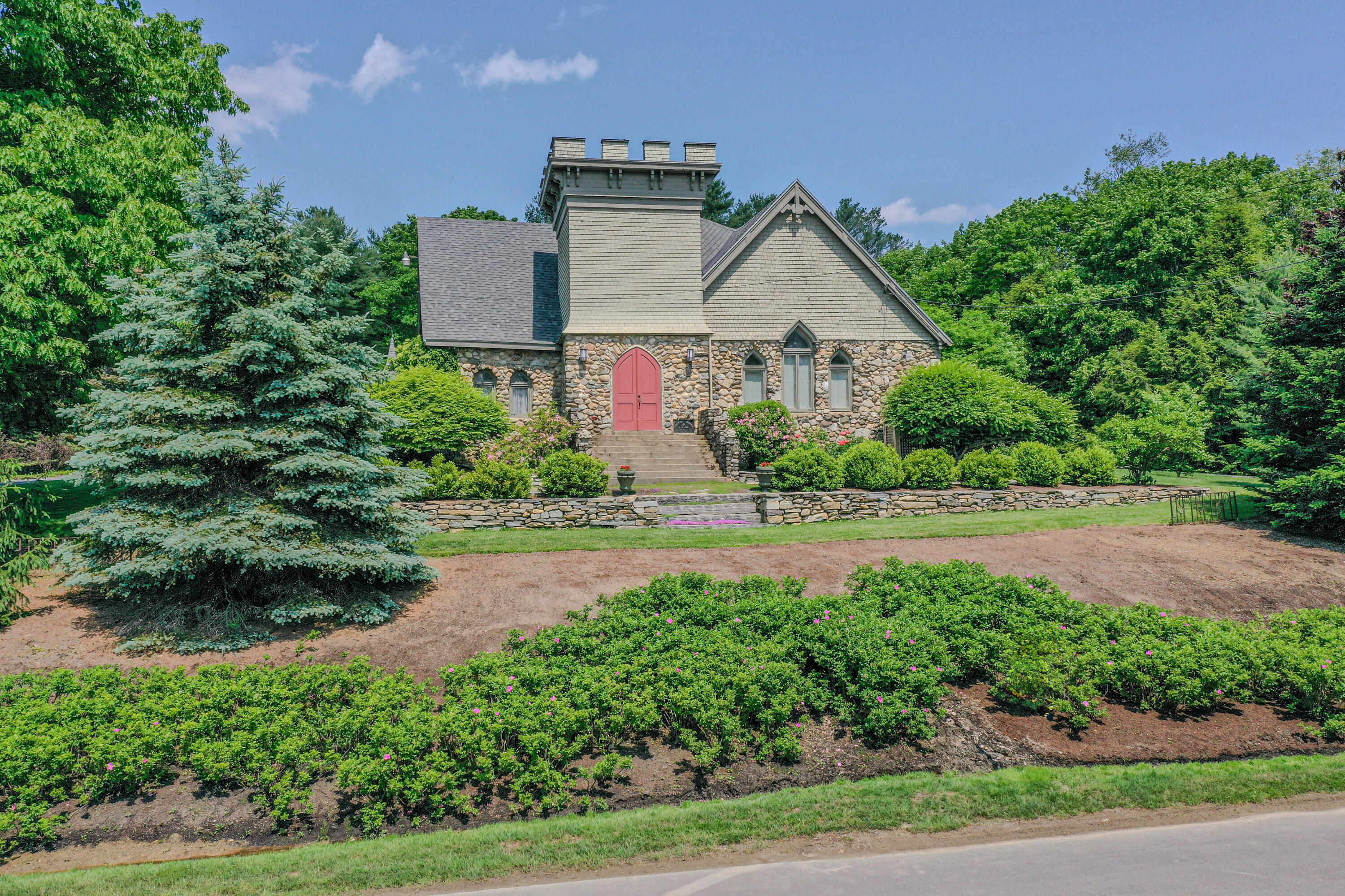 48 Old Searsport Avenue Belfast ME 04915