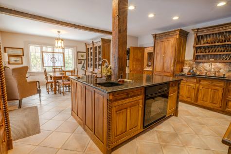 48 Old Searsport Avenue Belfast ME 04915