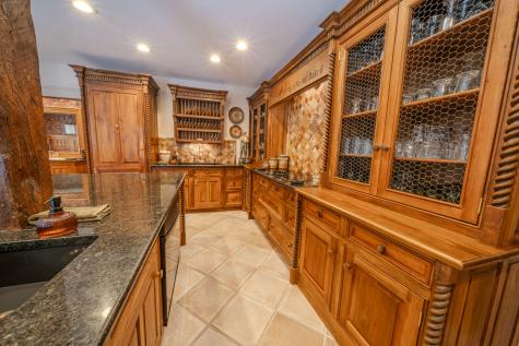 48 Old Searsport Avenue Belfast ME 04915