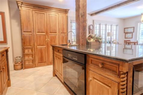 48 Old Searsport Avenue Belfast ME 04915