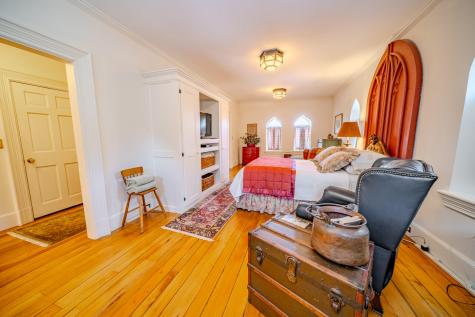 48 Old Searsport Avenue Belfast ME 04915