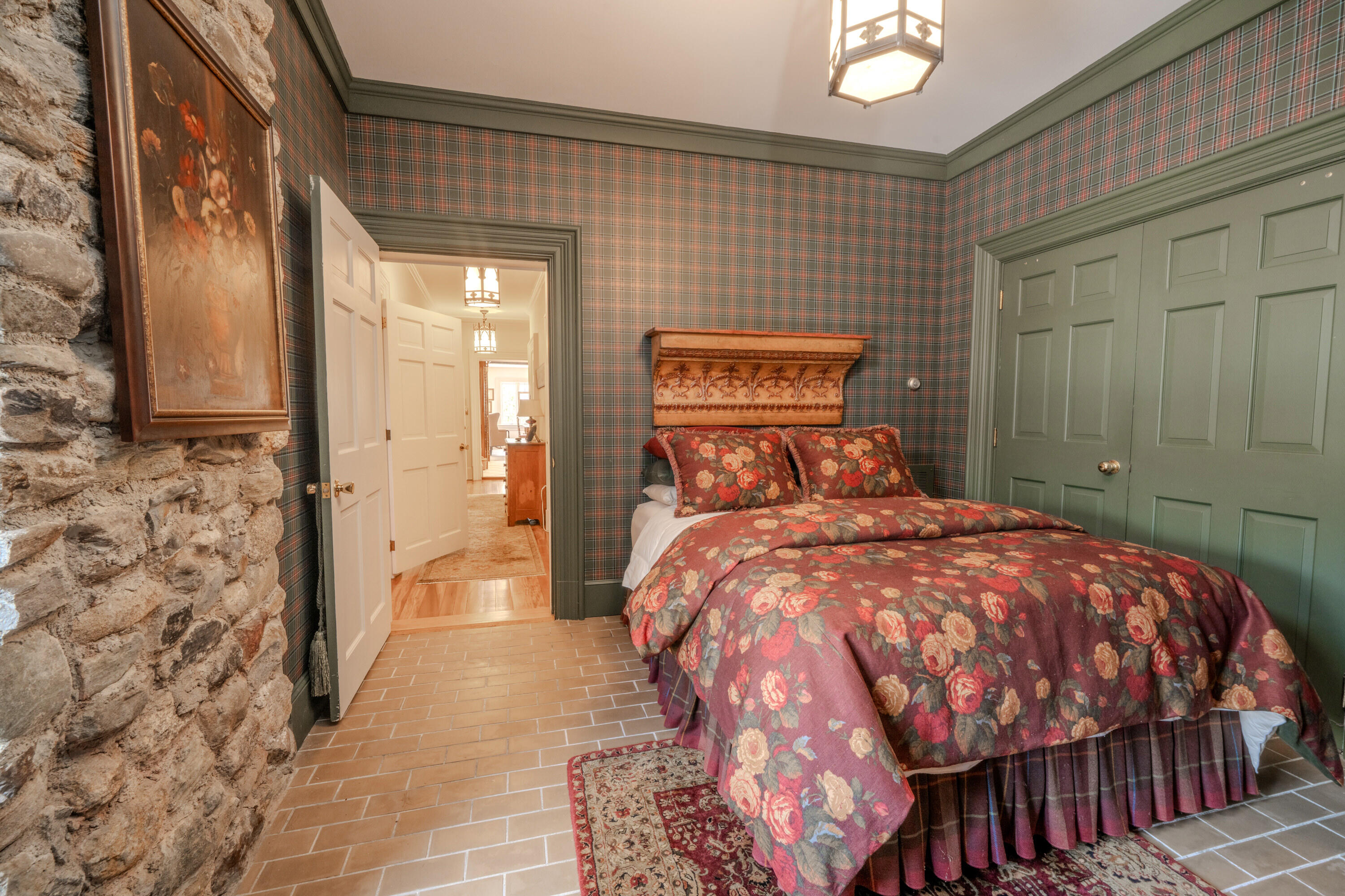 48 Old Searsport Avenue Belfast ME 04915