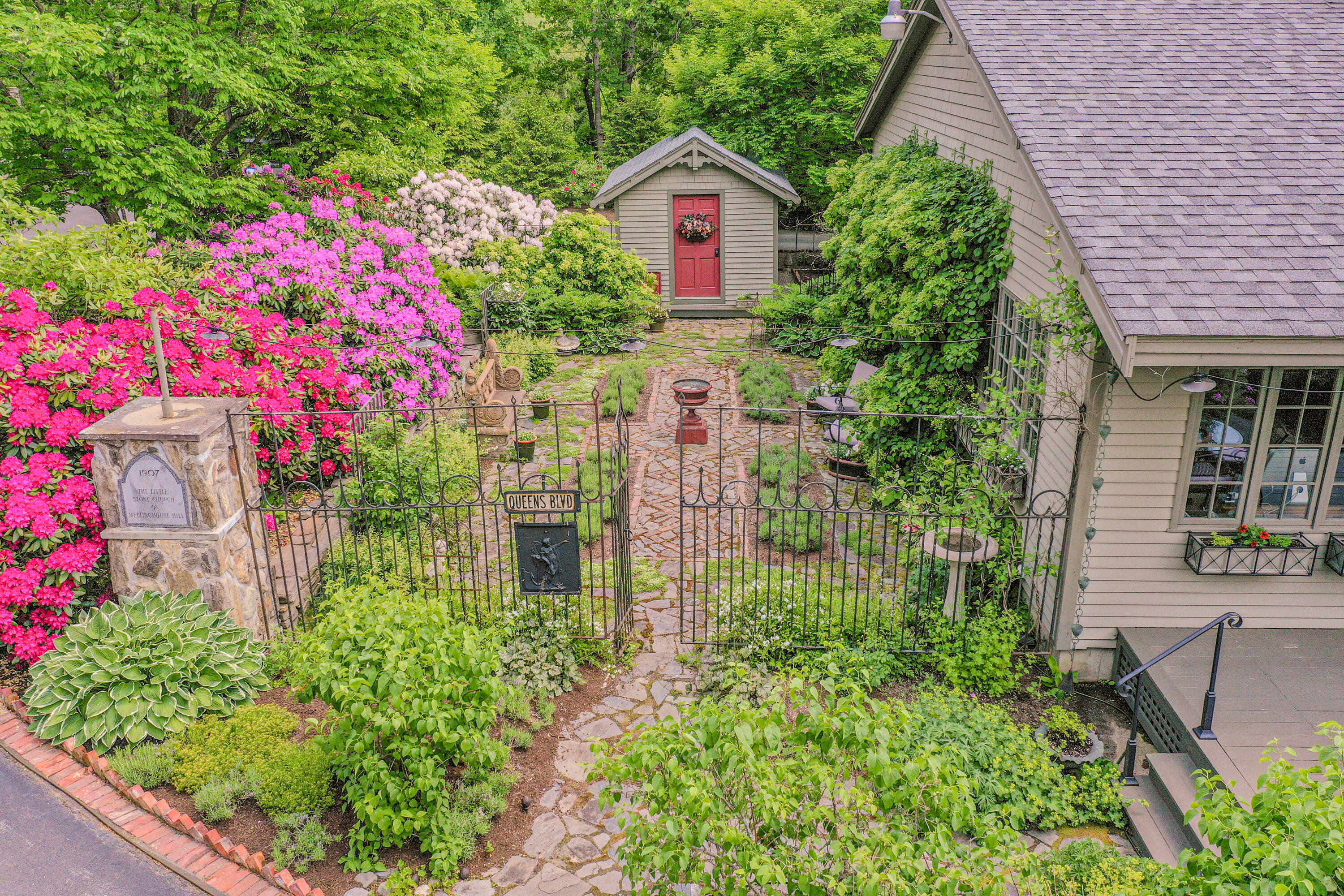 48 Old Searsport Avenue Belfast ME 04915