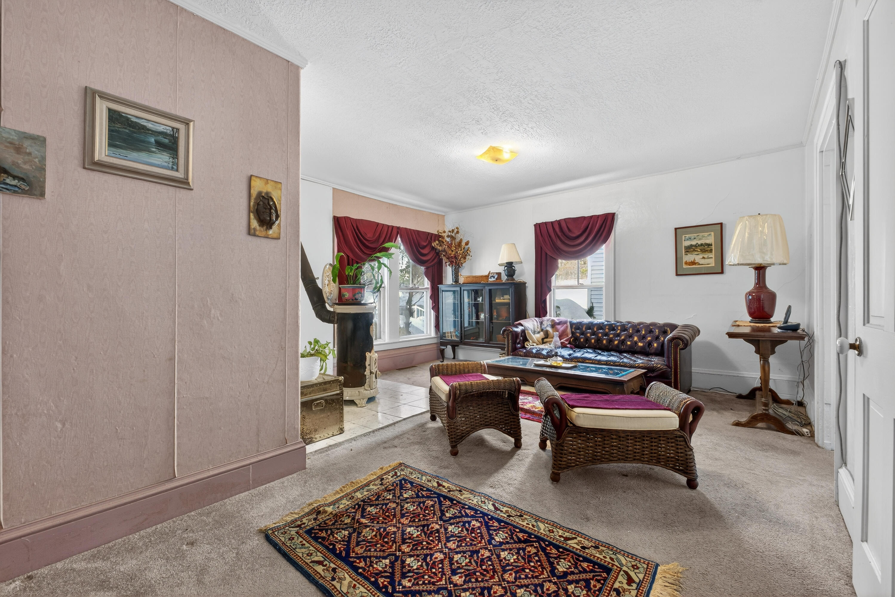 4 Trefethen Avenue Kittery ME 03904