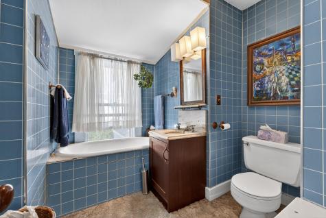 4 Trefethen Avenue Kittery ME 03904