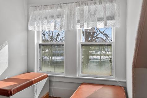 4 Trefethen Avenue Kittery ME 03904