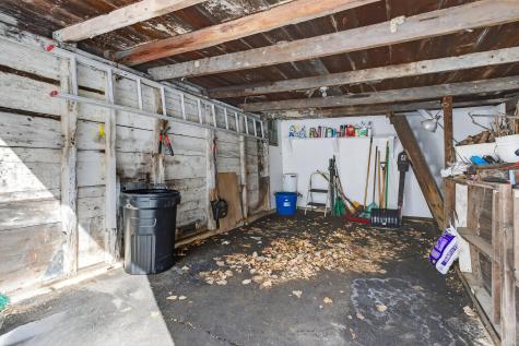 4 Trefethen Avenue Kittery ME 03904