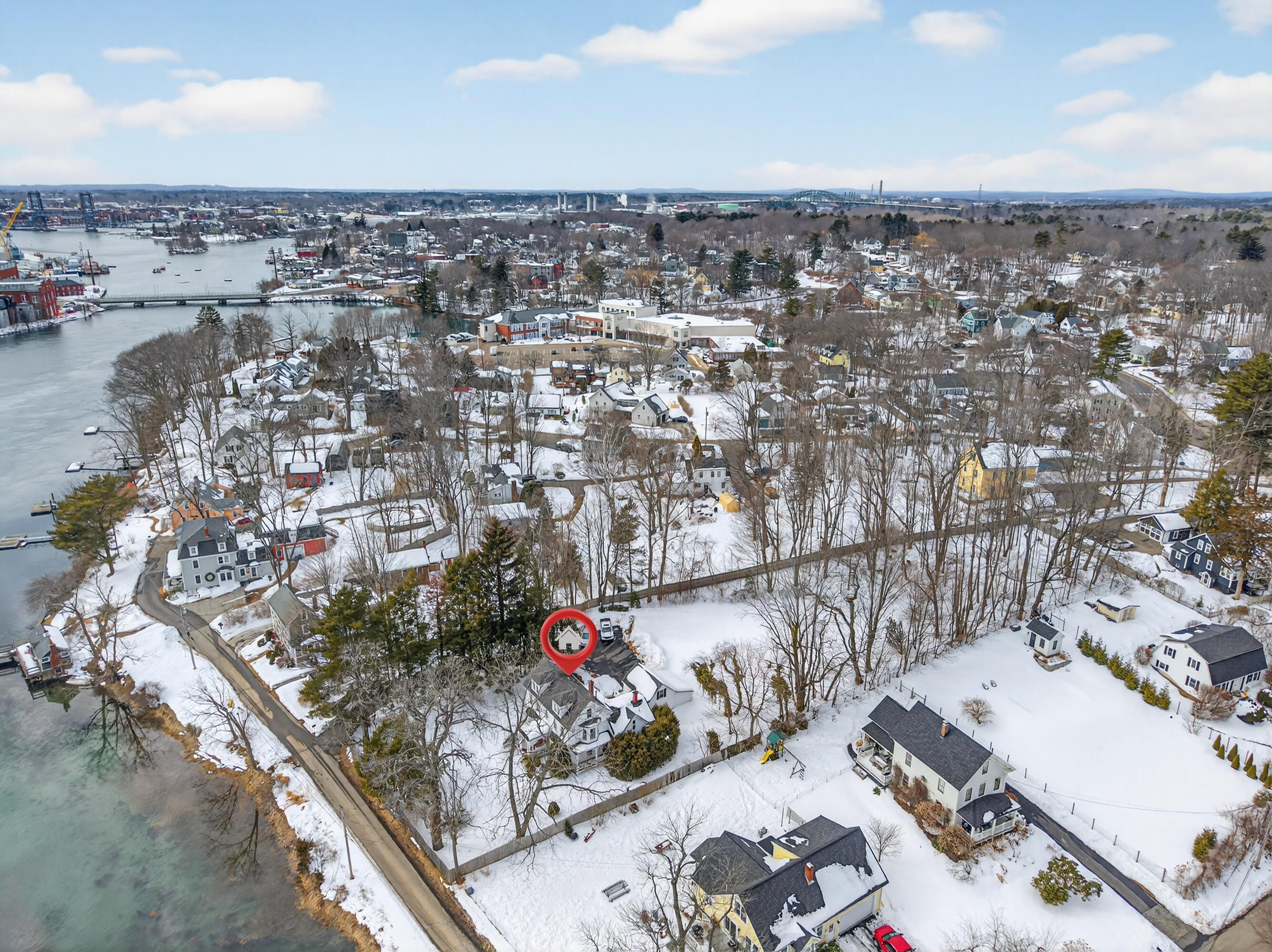 4 Trefethen Avenue Kittery ME 03904