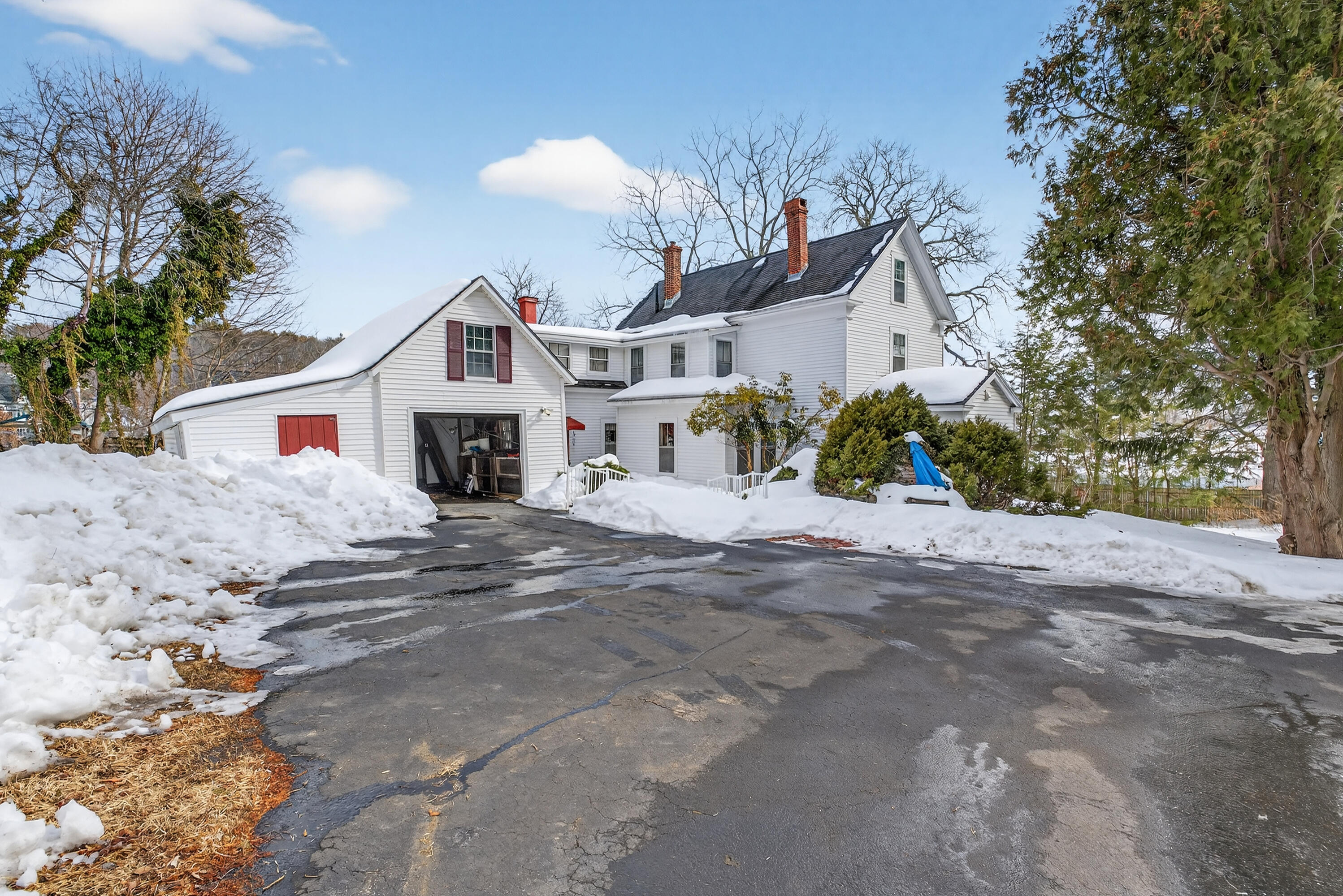 4 Trefethen Avenue Kittery ME 03904