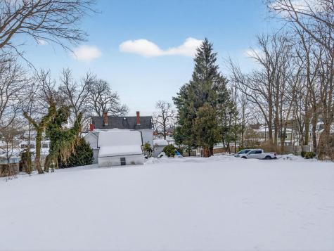 4 Trefethen Avenue Kittery ME 03904