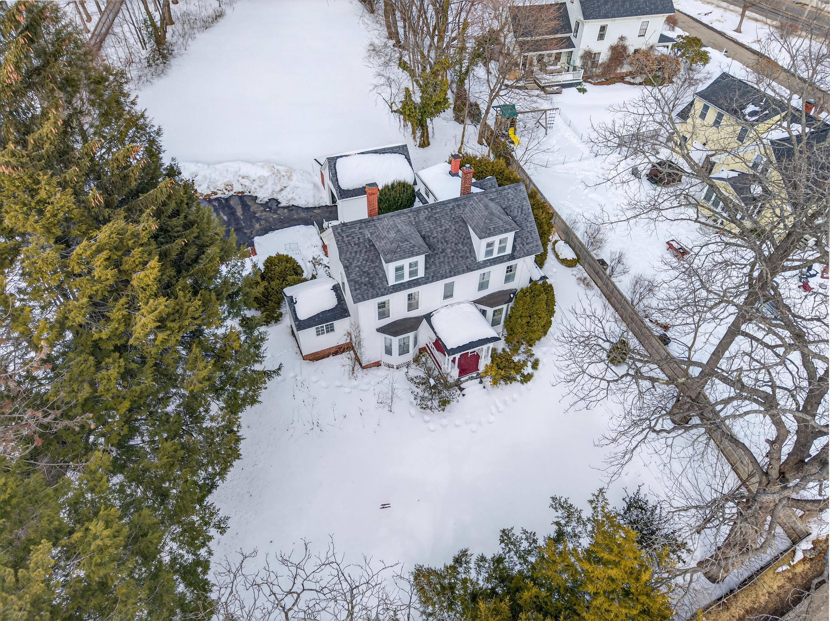 4 Trefethen Avenue Kittery ME 03904