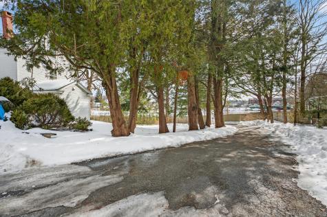 4 Trefethen Avenue Kittery ME 03904