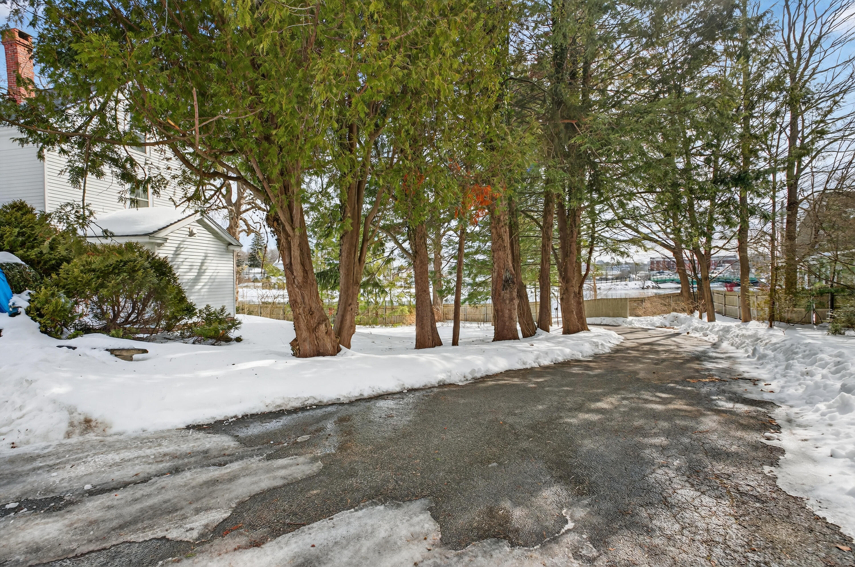 4 Trefethen Avenue Kittery ME 03904