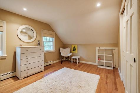 4 Brookside Drive Falmouth ME 04105