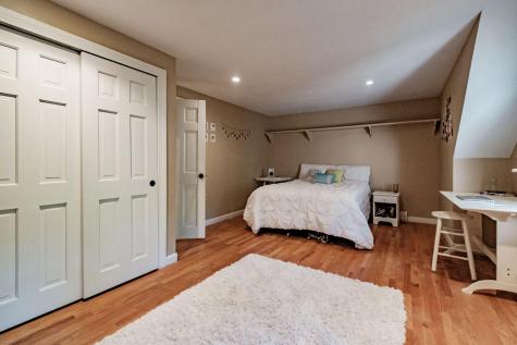 4 Brookside Drive Falmouth ME 04105