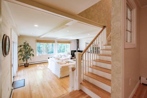 4 Brookside Drive Falmouth ME 04105