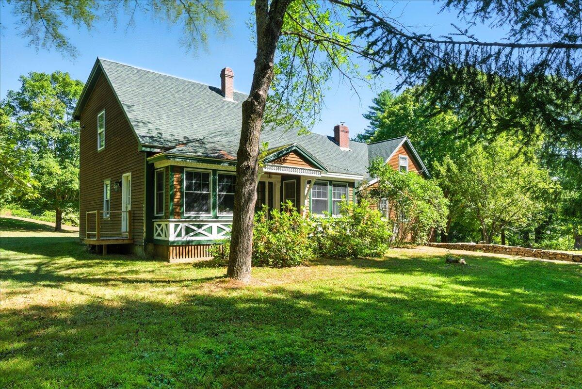 699 N North High Street Bridgton ME 04009